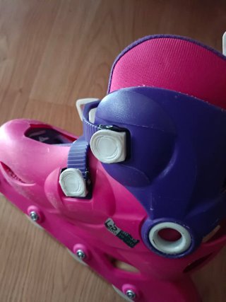 Patines en línea rosas y morados