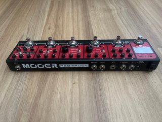 Mooer Red Truck Pedalera Multiefectos