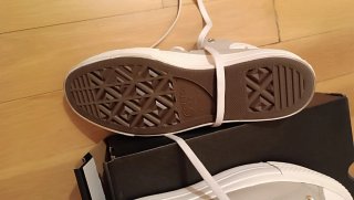 Converse Blancas Talla 40 (con caja)