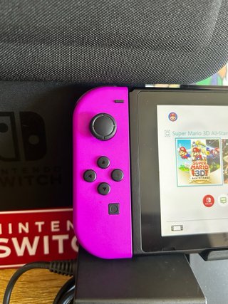 Nintendo Switch Morado y Amarillo + mario party