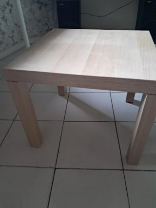 Mesa auxiliar Ikea Lack madera