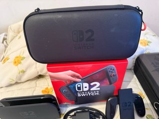 Nintendo Switch + Accessori e Giochi