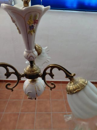 Lámpara de techo porcelana y metal