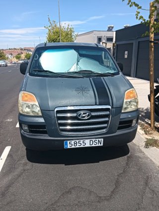 Hyundai H-1 2005