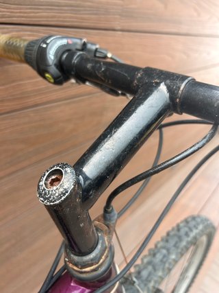 Bicicleta MTB Morada