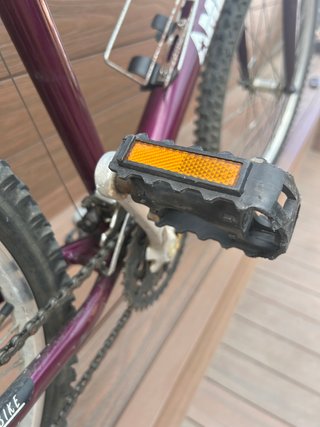 Bicicleta MTB Morada