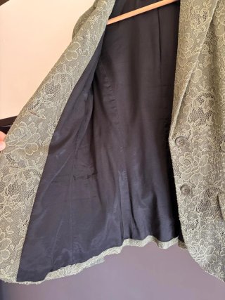 Blazer de encaje verde oliva