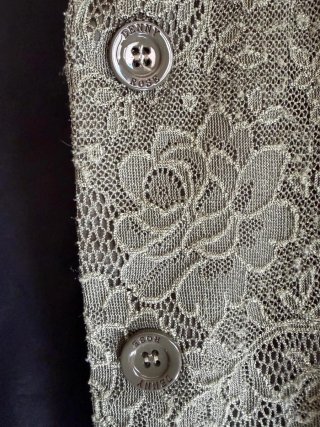 Blazer de encaje verde oliva