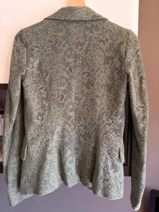 Blazer de encaje verde oliva