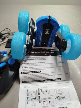 Coche Stunt RC Rodzon luces y giro 360