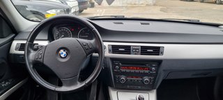 BMW Serie 3 318d 2011