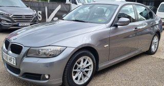 BMW Serie 3 318d 2011