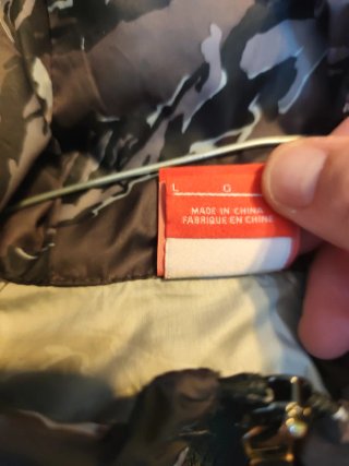 Chubasquero Nike Camuflaje Militar