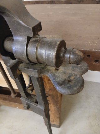 Tornillo de Banco de Herrero