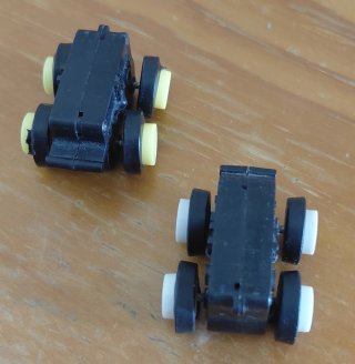 2 Coches Micromachines Stunt Maniacs