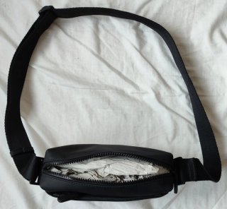 Bandolera Negra Básica NUEVA (Pull&Bear)