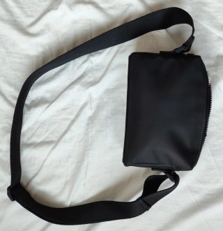 Bandolera Negra Básica NUEVA (Pull&Bear)