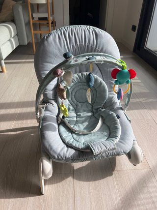 Hamaca balancín Chicco Hooplà con arco