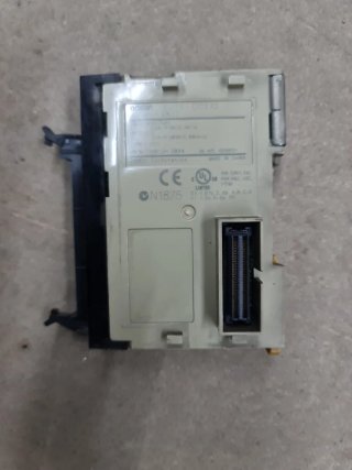 PLC Omron OD232