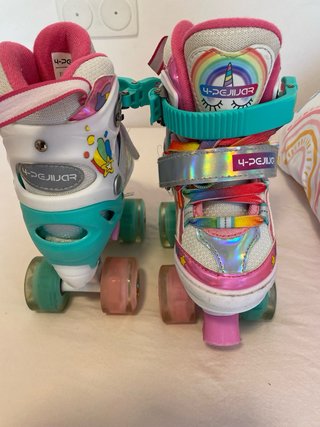 Patines 4 Ruedas Niña Unicornio Arcoíris