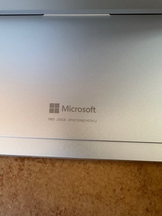 Microsoft Surface Pro 8 256GB 16GB RAM