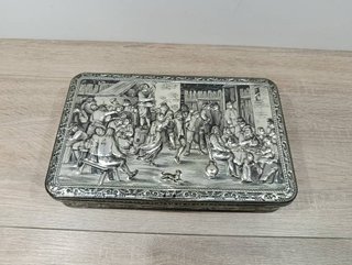 CAJA VINTAGE DE COLECCIÓN “Teniers”