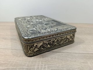 CAJA VINTAGE DE COLECCIÓN “Teniers”