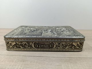 CAJA VINTAGE DE COLECCIÓN “Teniers”