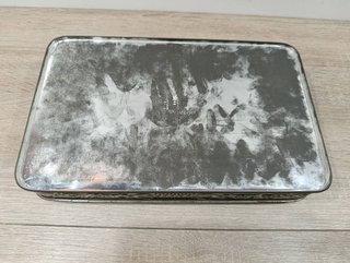 CAJA VINTAGE DE COLECCIÓN “Teniers”
