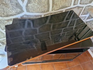 Mesa de TV con cristal