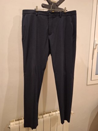 Traje de hombre azul