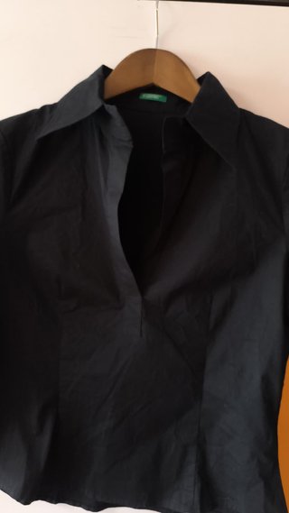 Camisa Benetton negra manga francesa Talla XS
