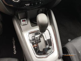 NISSAN QASHQAI 1.2 DIGT XTRONIC NCONNECTA