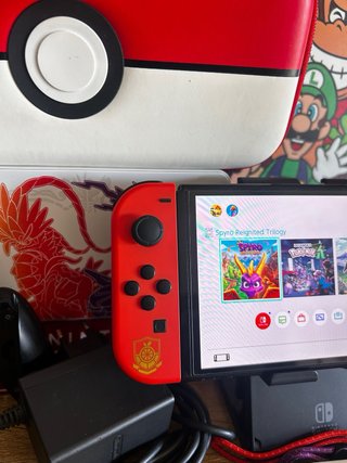 Nintendo Switch OLED EDICION POKEMON