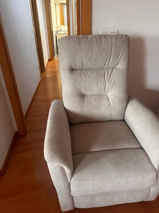 Poltrona relax beige nuova