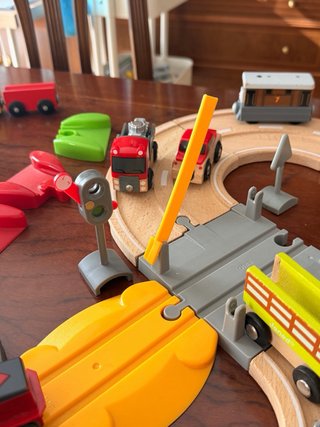 Lote trenes y accesorios Brio & Ikea