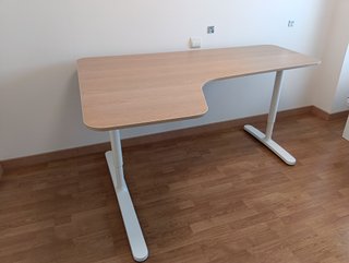 Mesa de escritorio Ikea Bekant en L