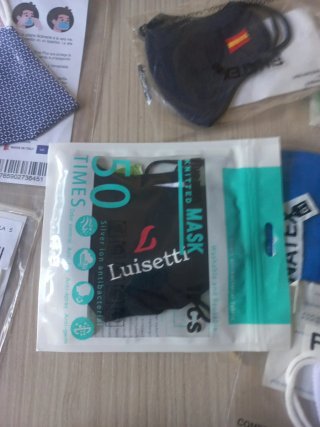 Lote de Mascarillas MOMODA 46 unidades