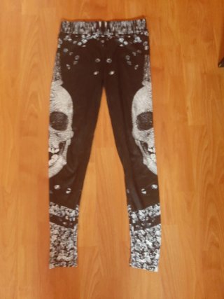 Leggings calavera y diamantes