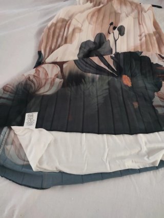 Vestido de verano plisado estampado