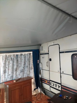 Caravana bustner con avance de invierno