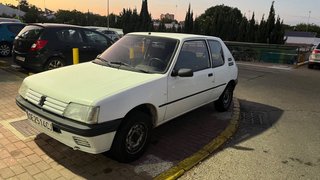 Peugeot 205 1998