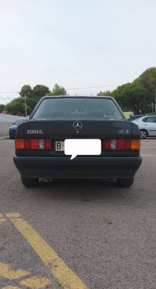 Mercedes-Benz 190E 2.3