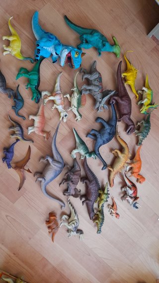 Lote dinosaurios de juguete