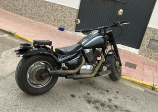 Suzuki Intruder bobber homologada VL 1500 - 2000