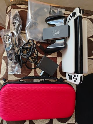 |COMO NUEVA|Nintendo Switch OLED + Funda + SD 64GB