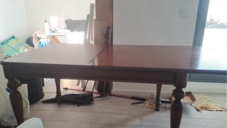 Mesa de comedor de caoba