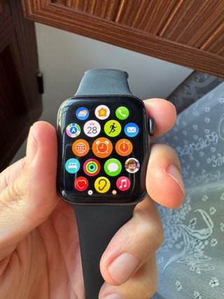 Apple Watch SE 44mm GPS+Cellulare 2021