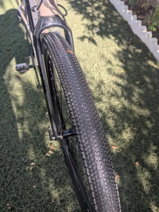 Van Rysel GRVL AF Apex Gravel Bike