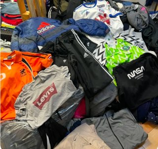 Oportunidad de lote vintage para mayoristas.
